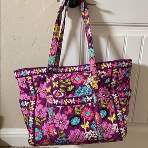 Vera Bradley large tote